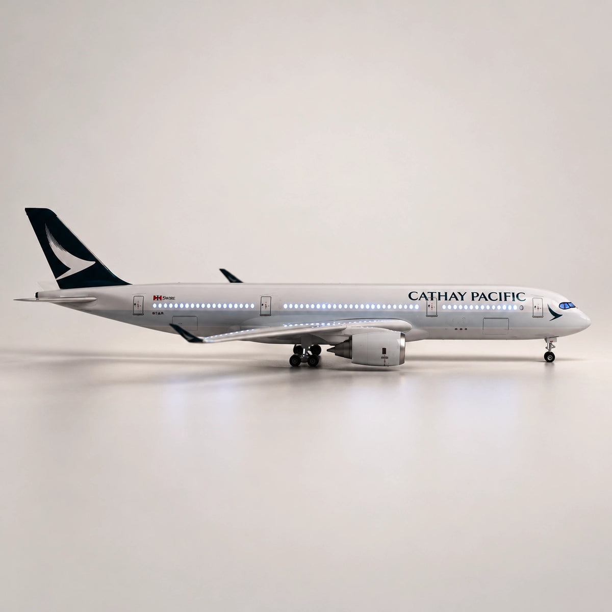 キャセイパシフィック航空 エアバスA350 1:142スケールモデル