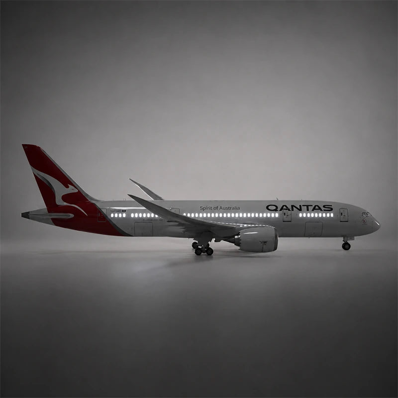 Qantas Boeing 787-9 Dreamliner 1:130 Scale Model