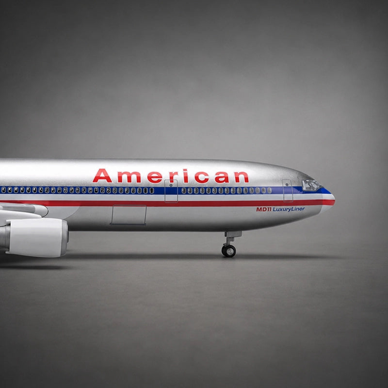 American Airlines McDonnell Douglas MD-11 1:130 Scale Model