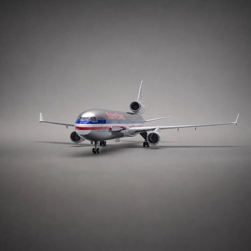 American Airlines McDonnell Douglas MD-11 1:130 Scale Model