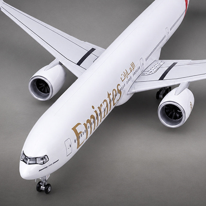 Emirates Boeing 777 1:157 Scale Model
