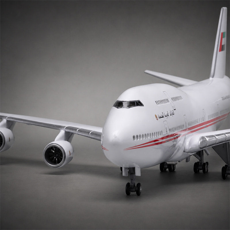 UAE Presidential Flight Boeing 747 1:150 Scale Model