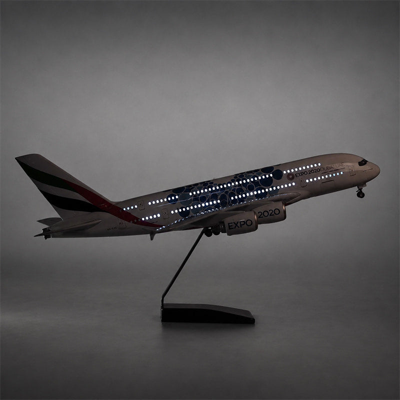 Emirates Airbus A380 Expo 2020 Edition 1:160 Scale Model