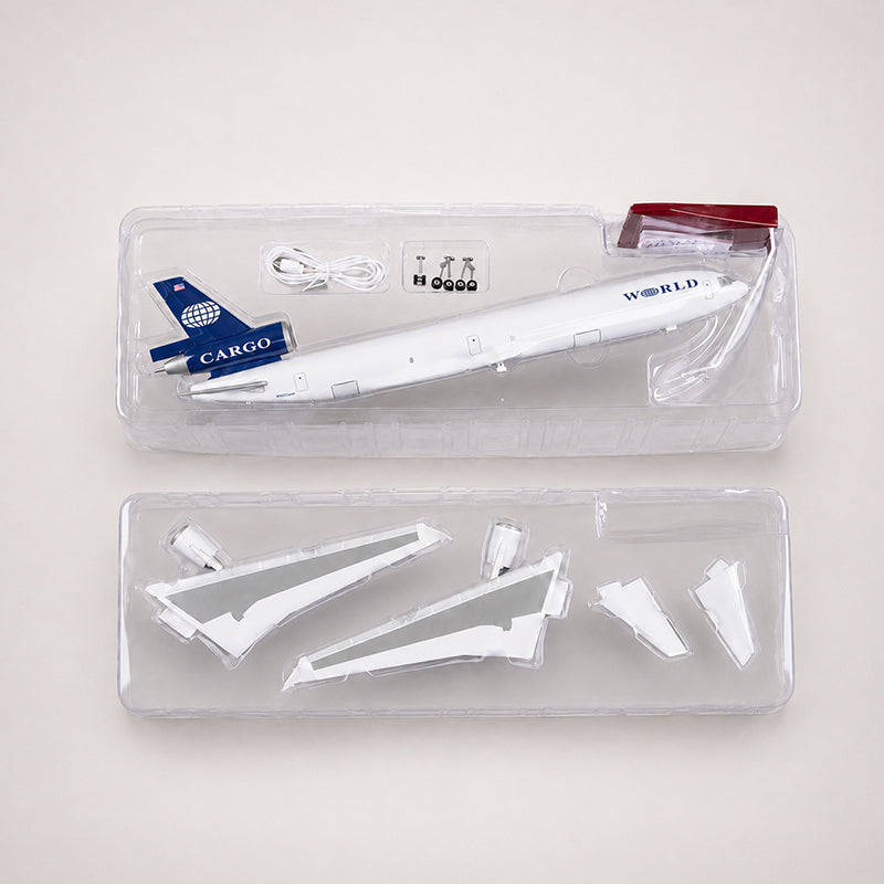 World Airways McDonnell Douglas MD-11 1:130 Scale Model
