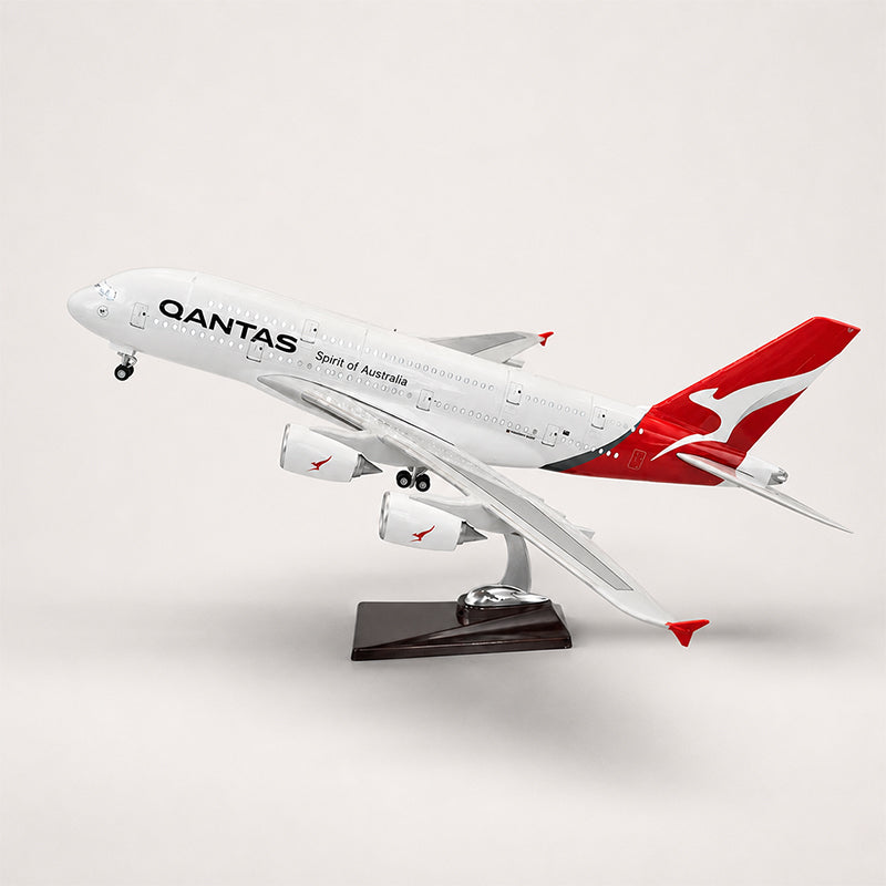 Qantas Airbus A380 1:160 Scale Model