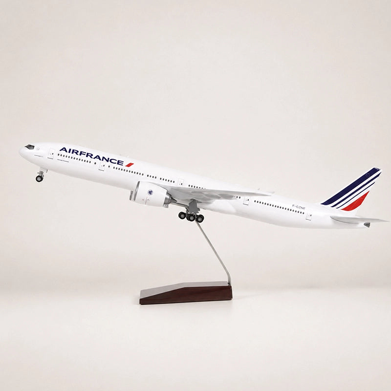 Air France Boeing 777-300ER 1:157 Scale Model