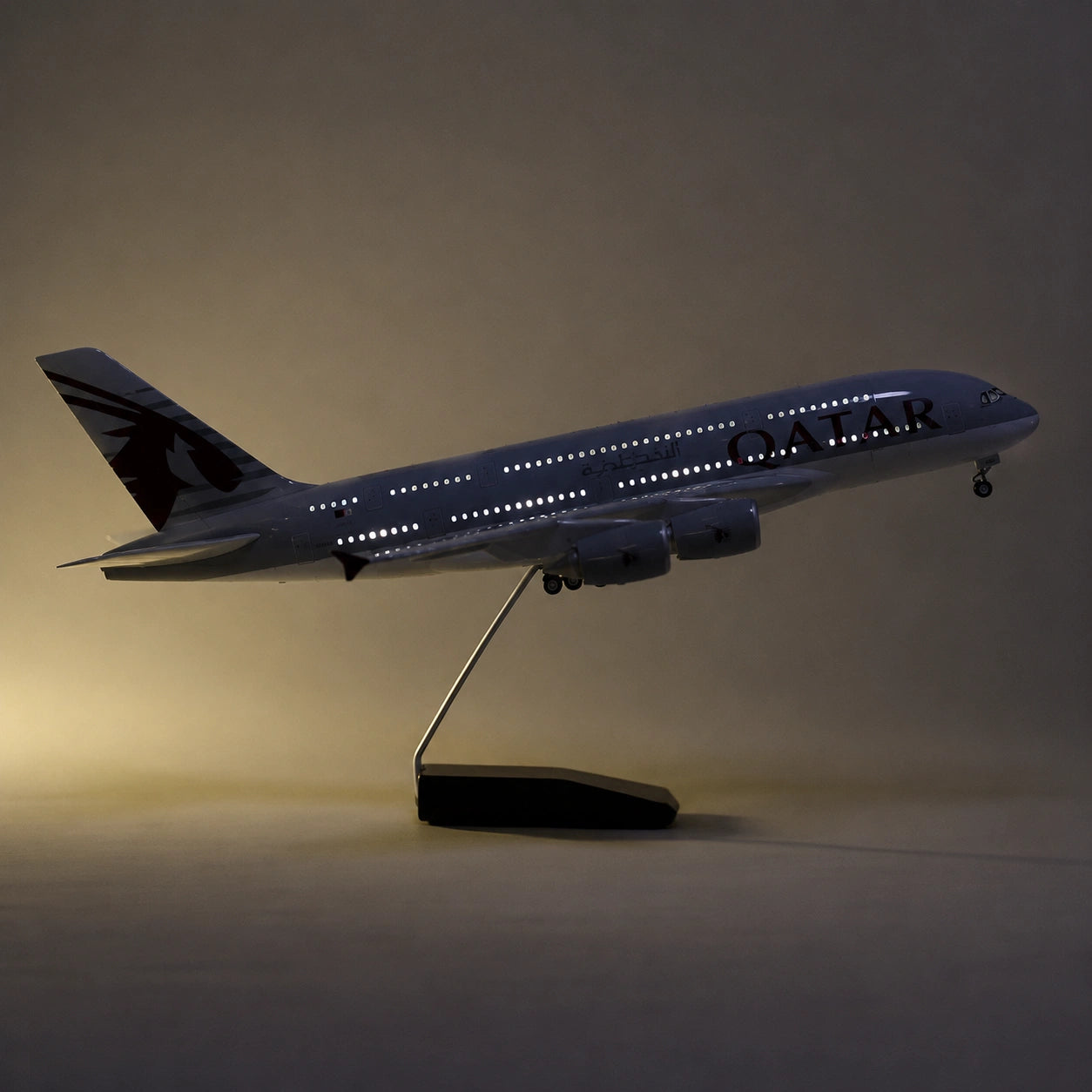 Qatar Airways Airbus A380 1:160 Scale Model