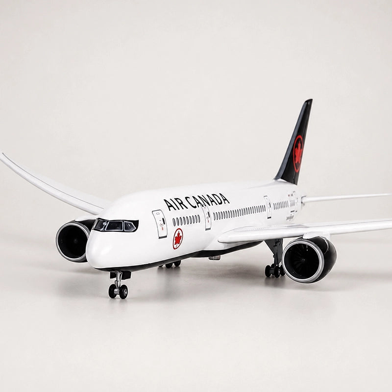 Air Canada Boeing 787 1:130 Scale Model