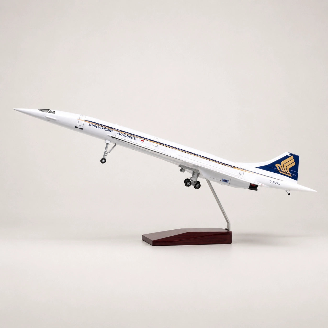 Singapore Airlines Concorde 1:125 Scale Model