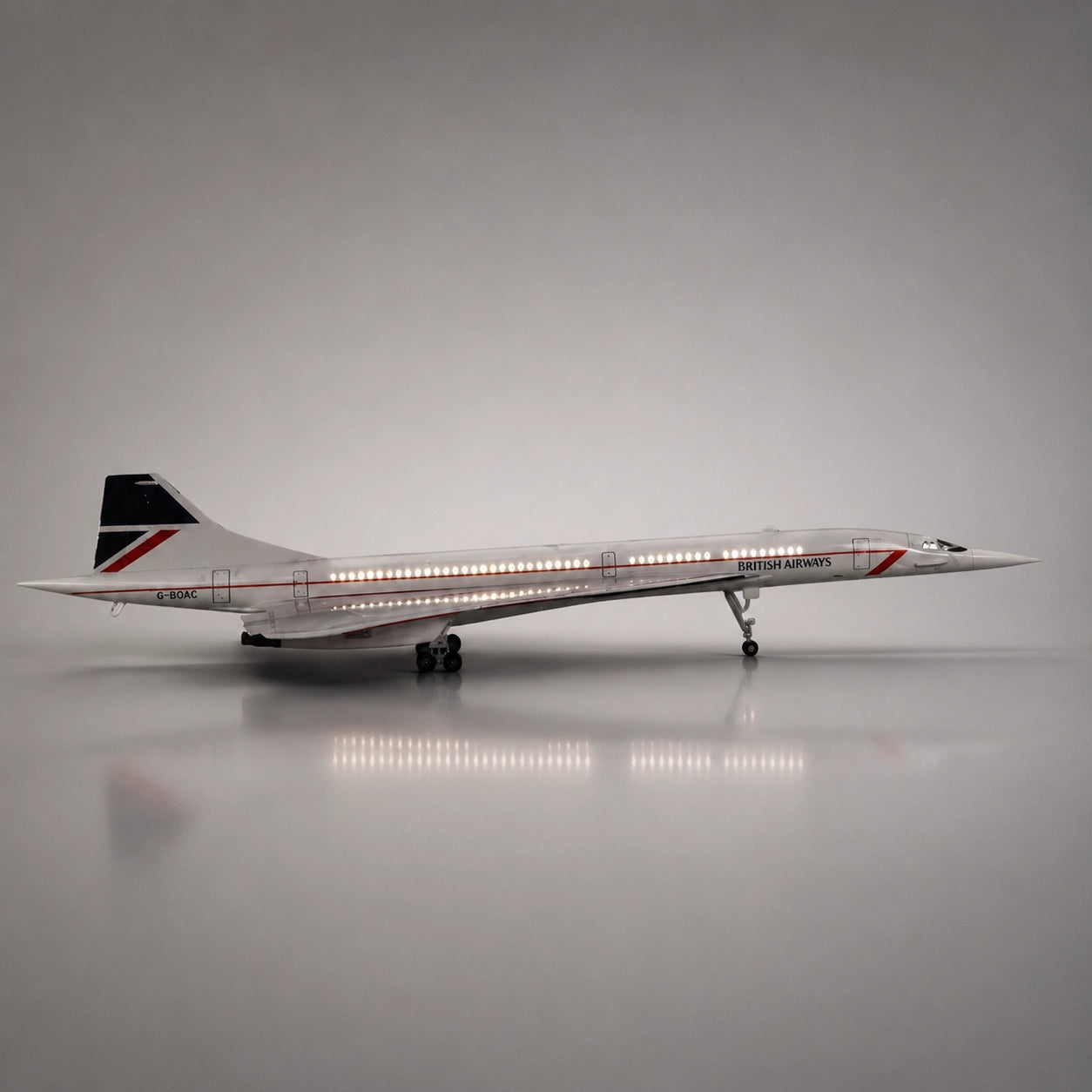 Model Singapore Airlines Concorde v měřítku 1:125