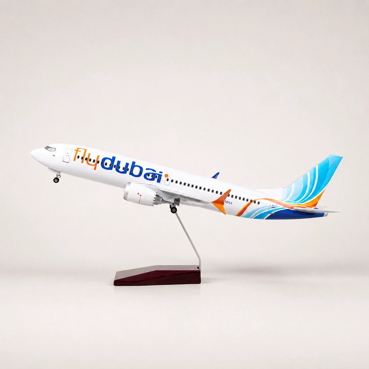 Flydubai Boeing 737 1:85 Scale Model