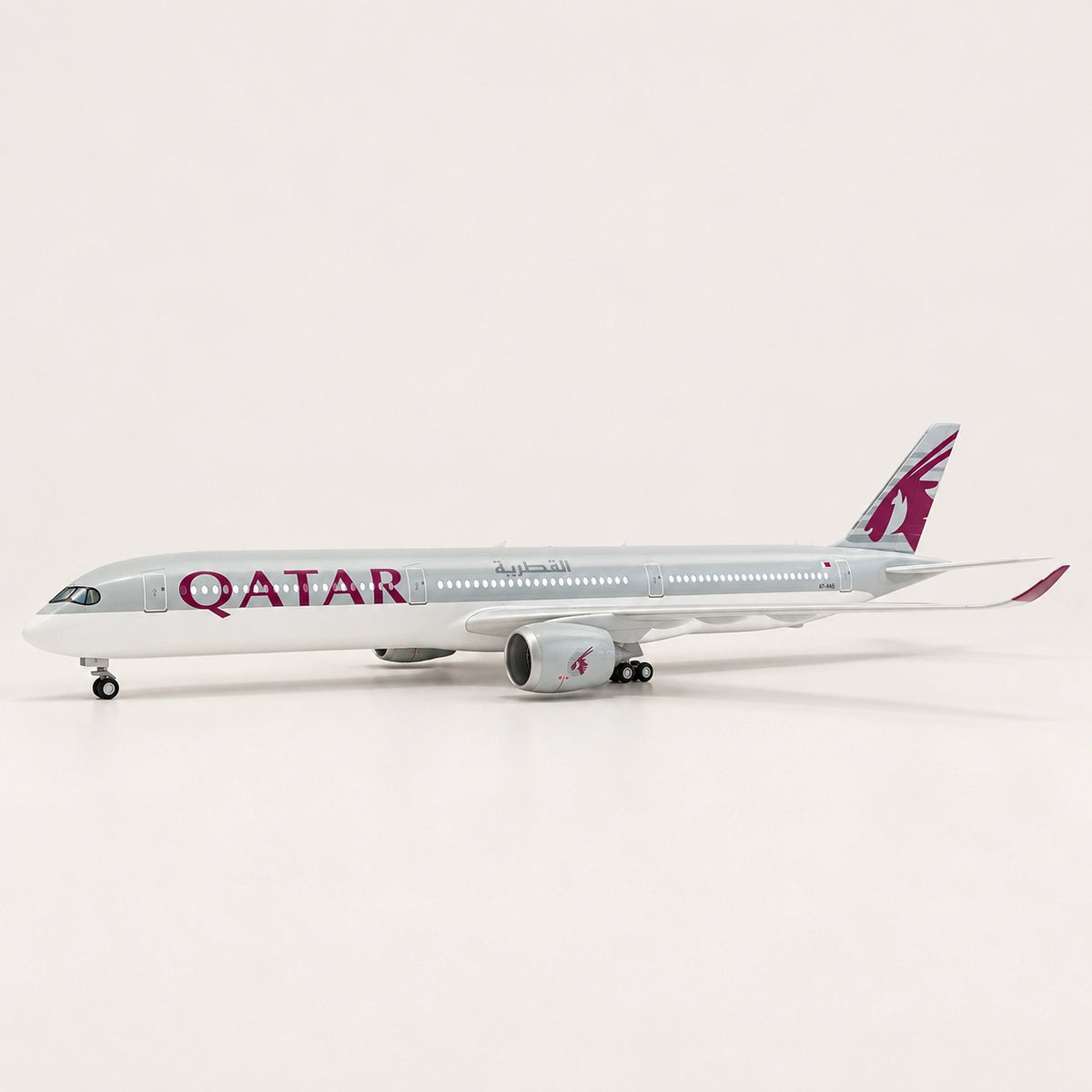カタール航空 エアバスA350-1000 1:157スケールモデル