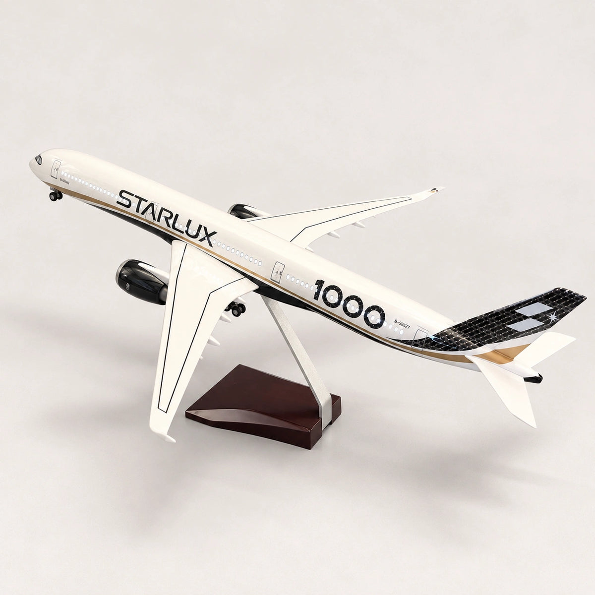 スターラックス航空 エアバスA350-1000 特別塗装 1:157スケールモデル