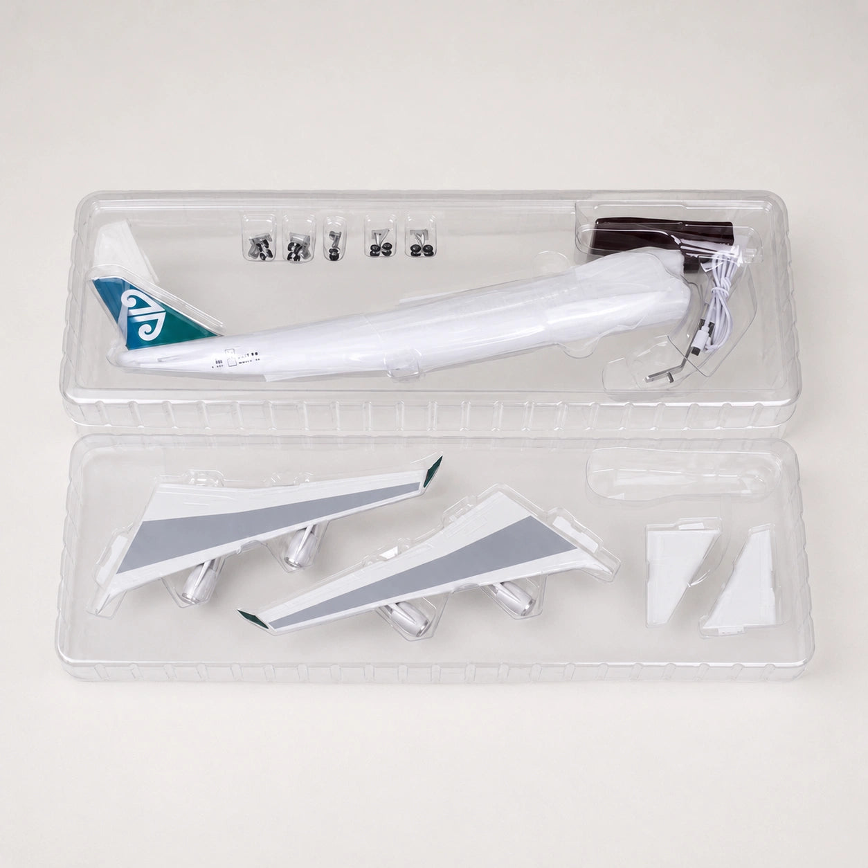Air New Zealand Boeing 747 1:150 Scale Model