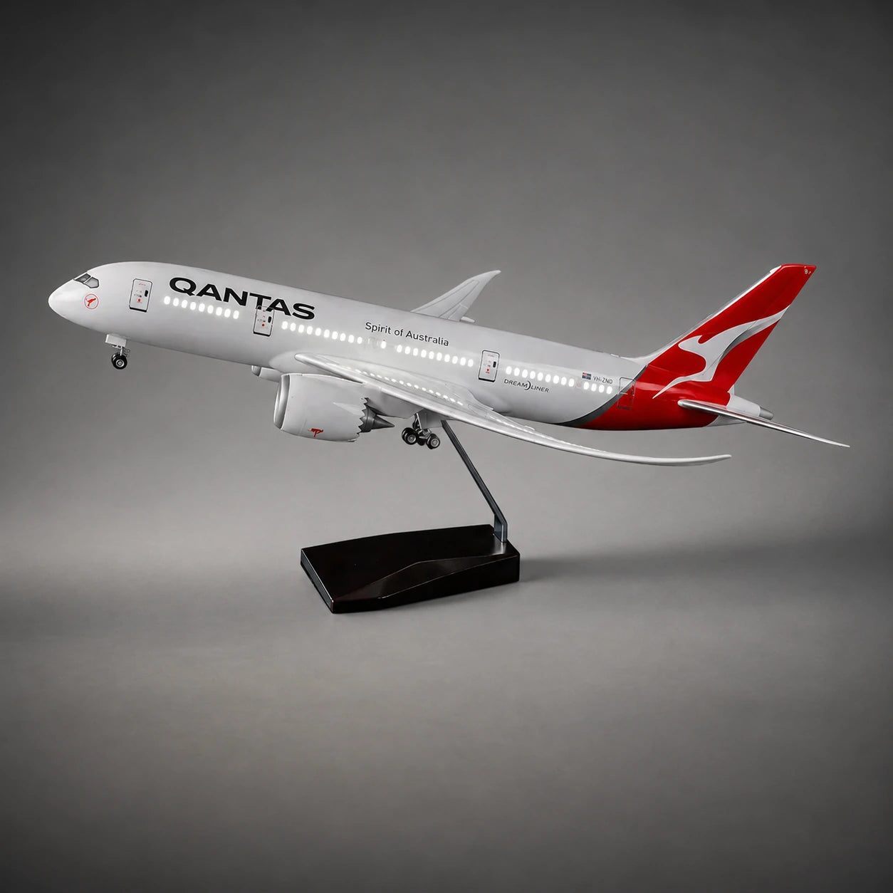 Qantas Boeing 787-9 Dreamliner 1:130 Scale Model