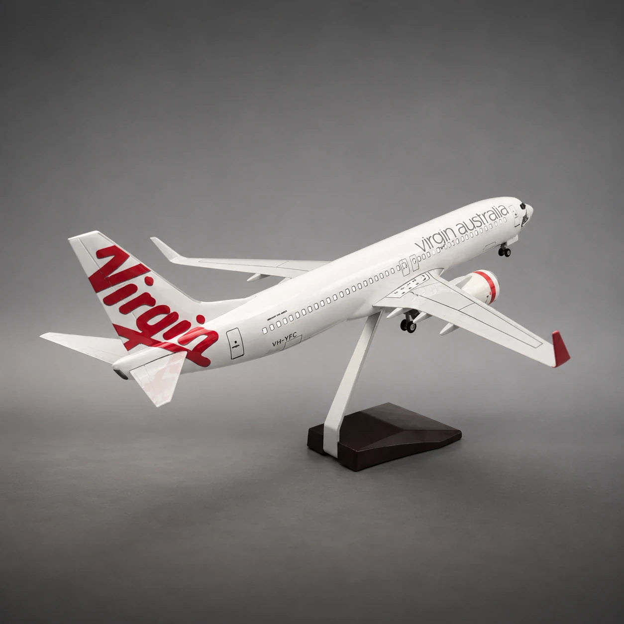 Virgin Australia Boeing 737-800 1:85 Scale Model