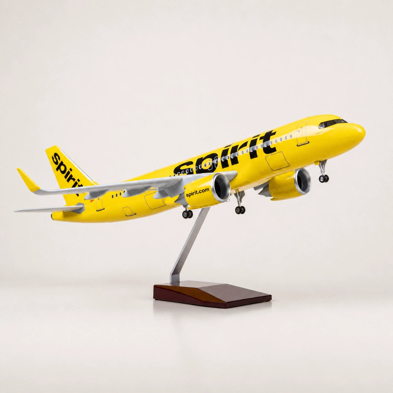 Model Spirit Airlines Airbus A320 v měřítku 1:80