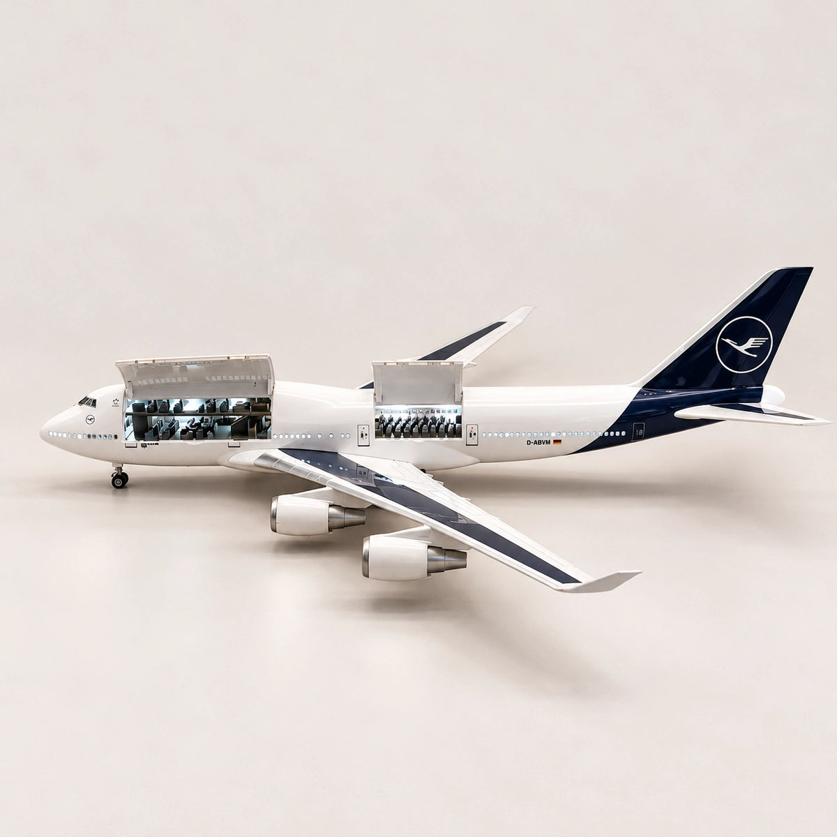 Lufthansa Boeing 747 – 新塗装 1:150スケールモデル
