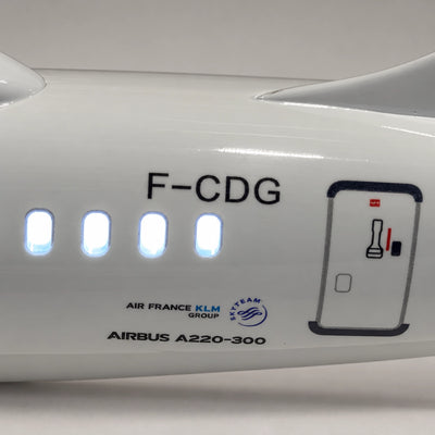 مجسّم إيرباص A220-300 للخطوط الجوية الفرنسية بمقياس 1:100