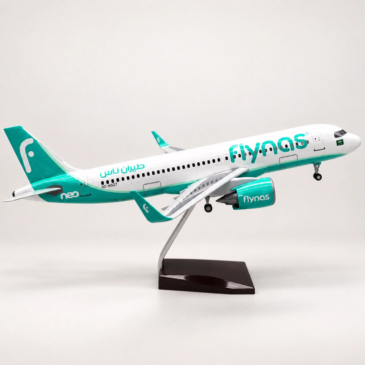 Airbus A320neo Flynas – model v měřítku 1:80