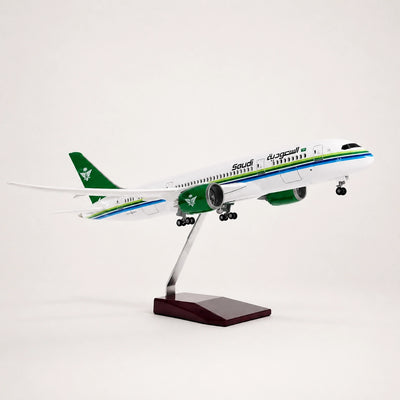 Saudia Boeing 787 Dreamliner 1:130 Scale Model