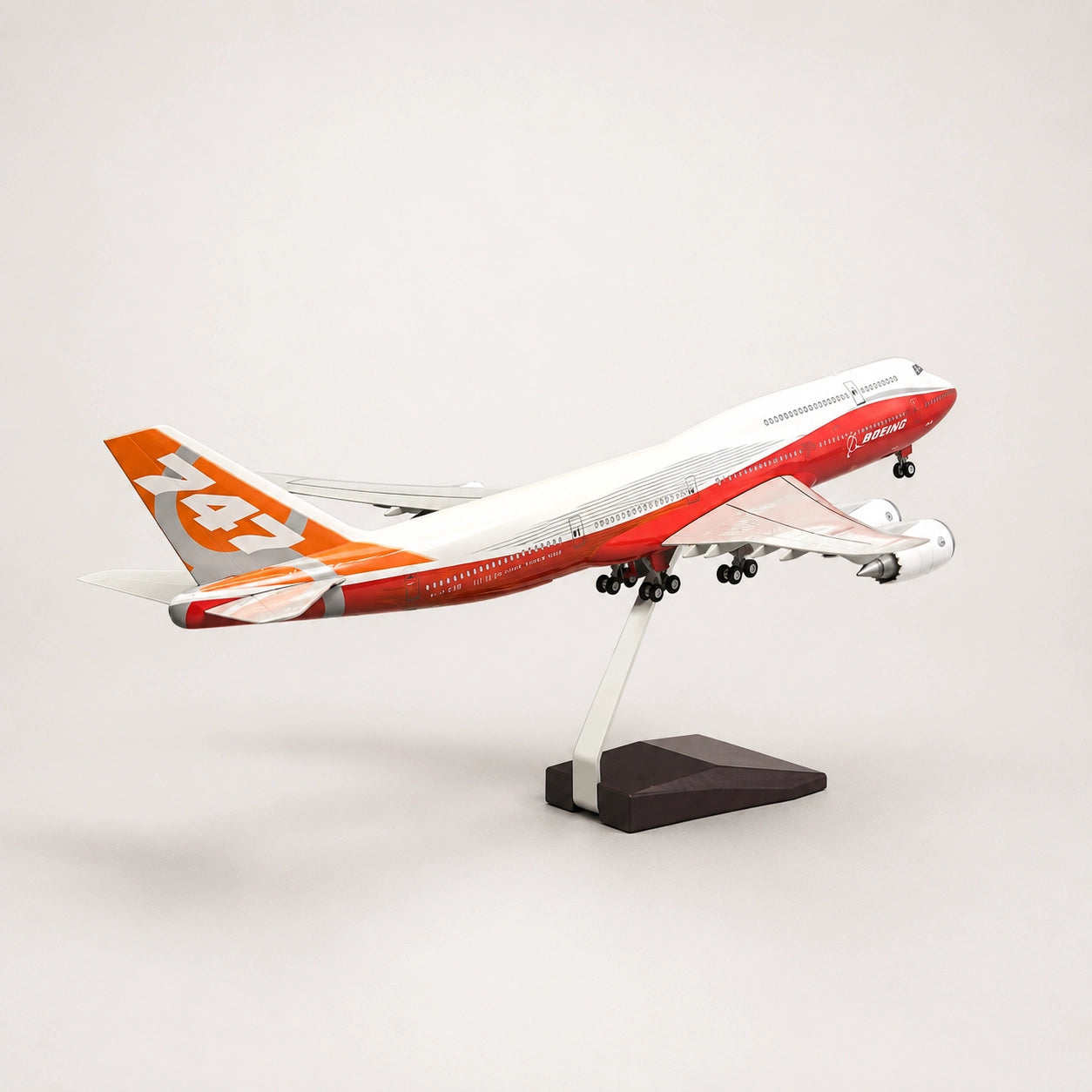 Modellino Prototipo Boeing 747-8 Intercontinental in scala 1:150