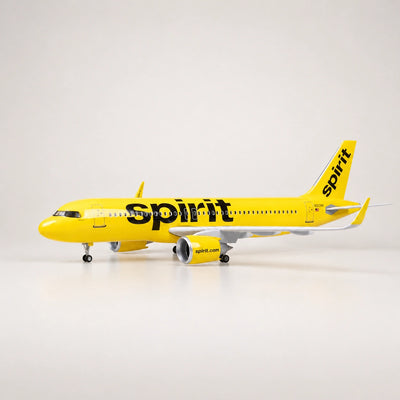 مجسم طائرة Airbus A320 التابعة لخطوط سبيريت الجوية بمقياس 1:80
