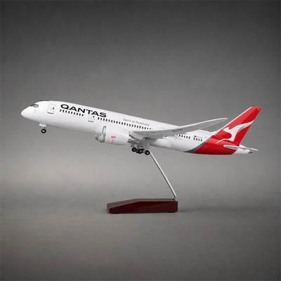 Qantas Boeing 787-9 Dreamliner 1:130 Scale Model