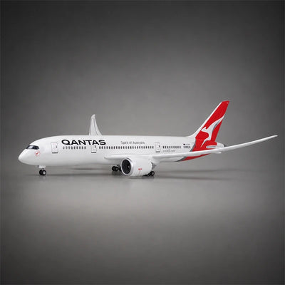 Qantas Boeing 787-9 Dreamliner 1:130 Scale Model