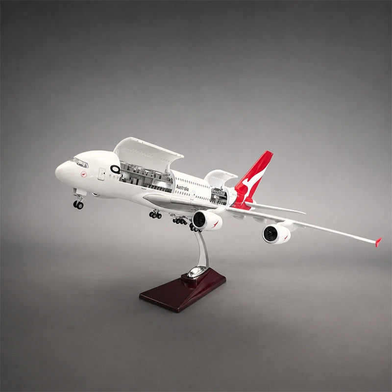 Qantas Airbus A380 1:160 Scale Model