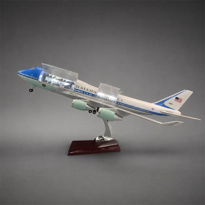 US Air Force One Boeing 747 1:150 Scale Model