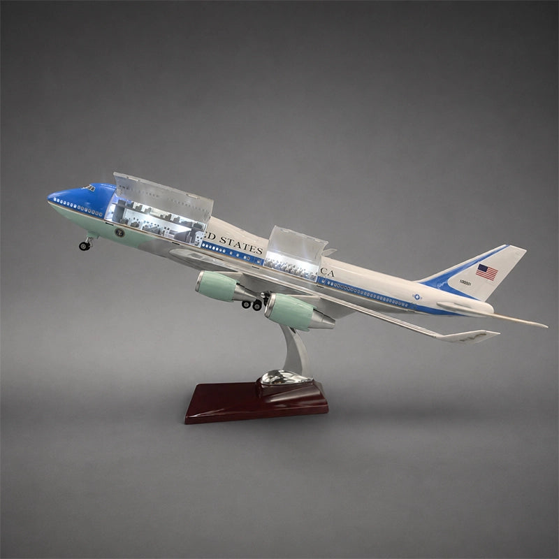 US Air Force One Boeing 747 1:150 Scale Model