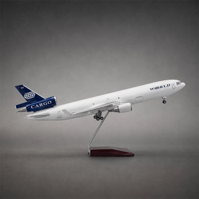 World Airways McDonnell Douglas MD-11 1:130 Scale Model