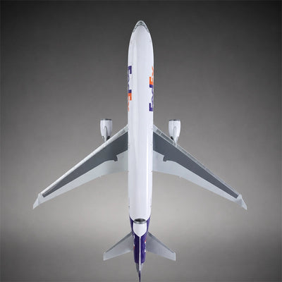 FedEx McDonnell Douglas MD-11 1:130 Scale Model