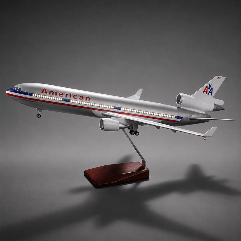American Airlines McDonnell Douglas MD-11 1:130 Scale Model