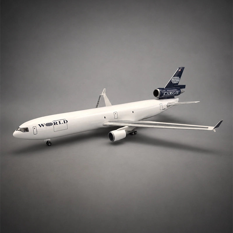 World Airways McDonnell Douglas MD-11 1:130 Scale Model