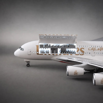 Emirates Airbus A380 1:160 Scale Model