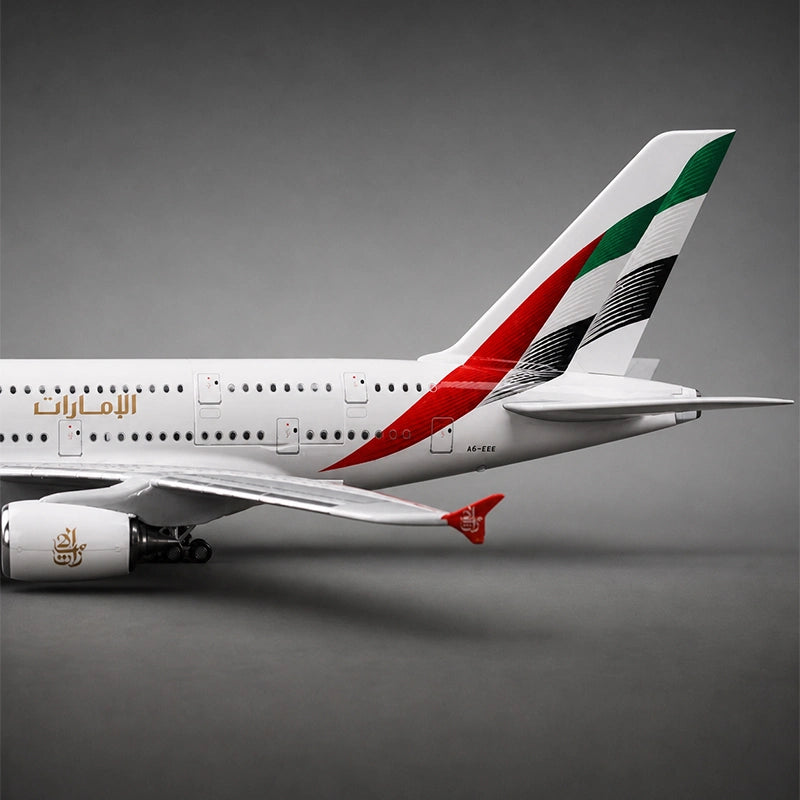 Emirates Airbus A380 1:160 Scale Model