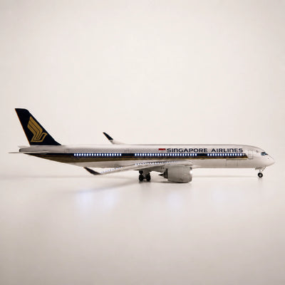Model Singapore Airlines Airbus A350 v měřítku 1:142