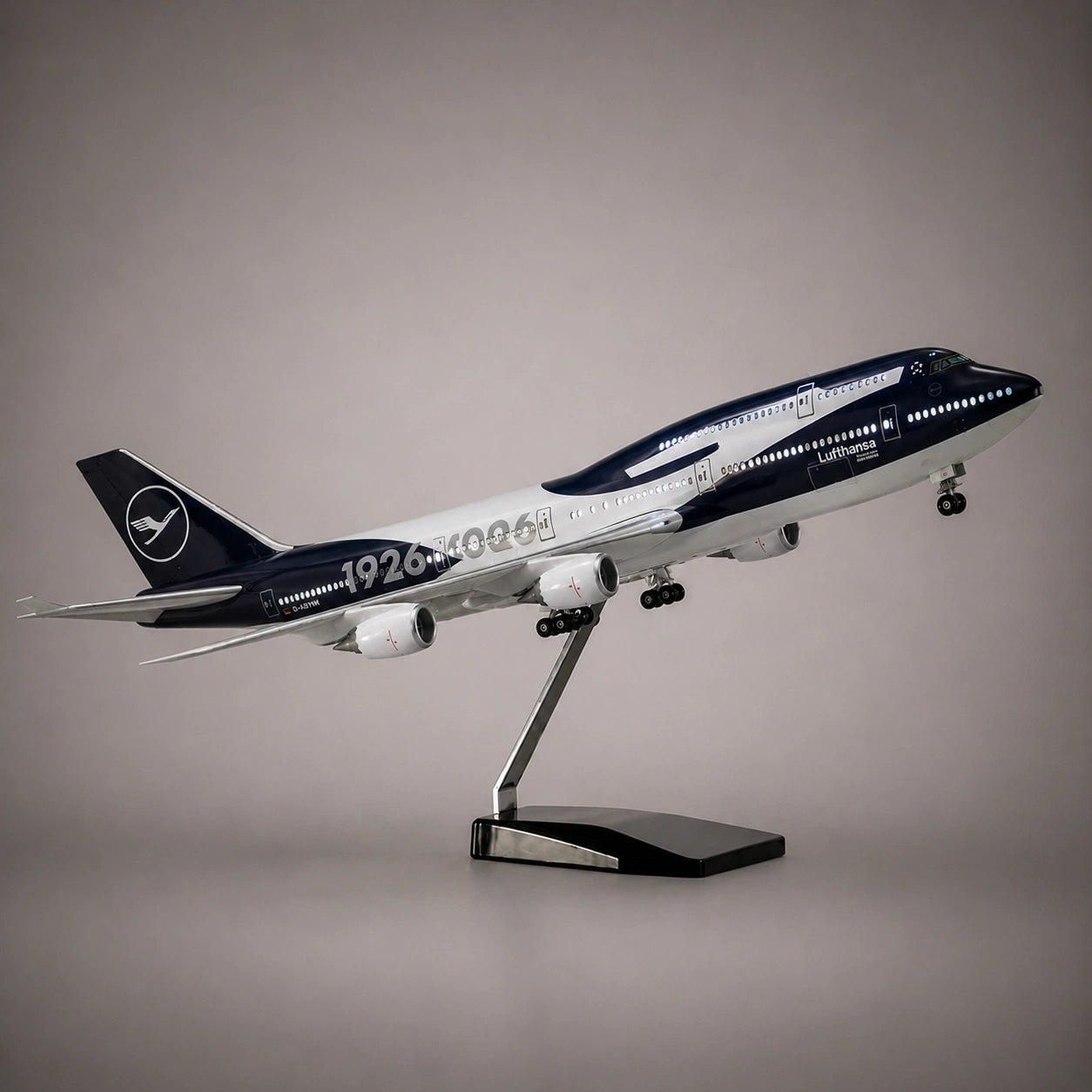 Lufthansa Boeing 747-8 100 Years Edition 1:150 Scale Model – nimomodel