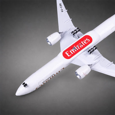 Emirates Boeing 777 1:157 Scale Model