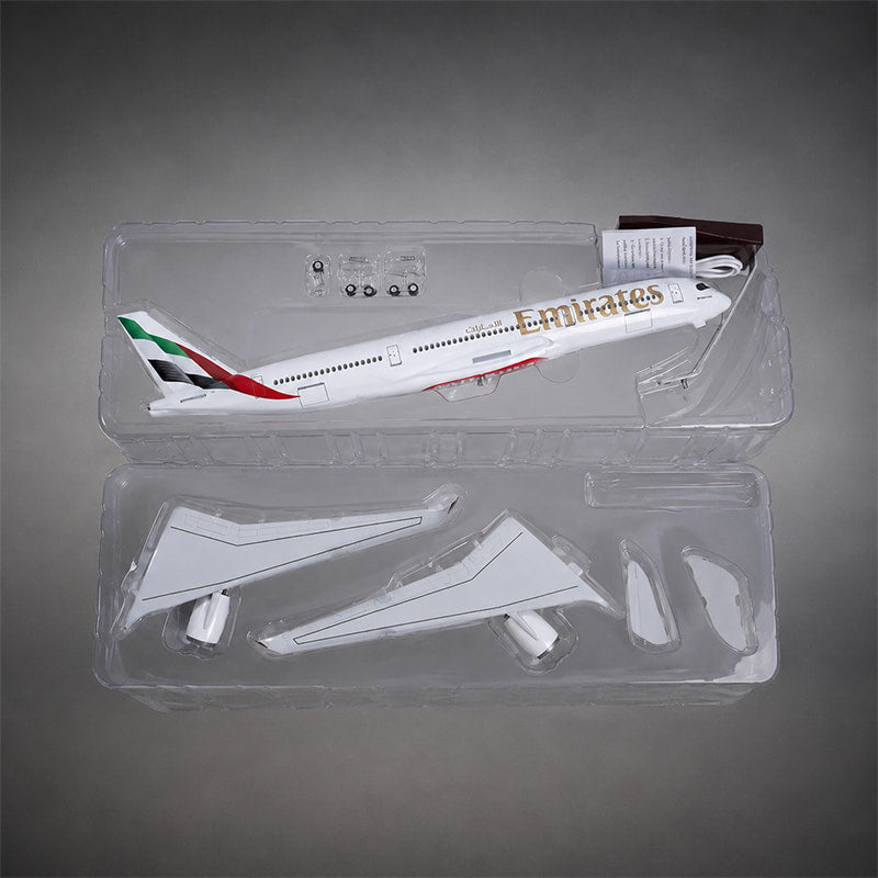 Emirates Airbus A350-1000 1:142 Scale Model
