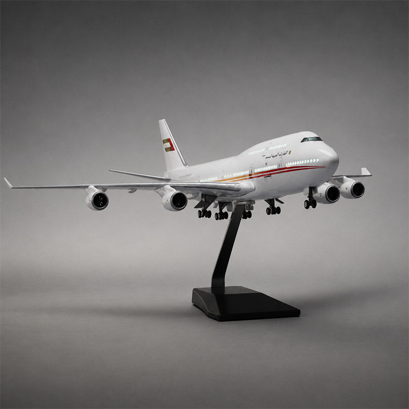 UAE Presidential Flight Boeing 747 1:150 Scale Model