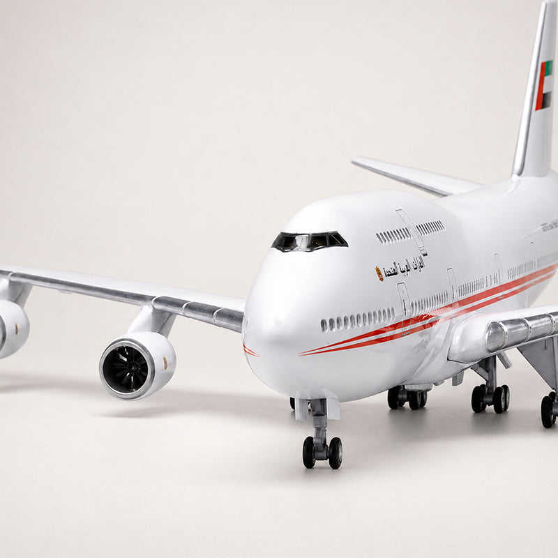 UAE Presidential Flight Boeing 747 1:150 Scale Model