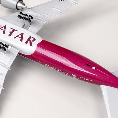 Qatar Airways Boeing 777-300ER World Cup 2022 Edition 1:157 Scale Model
