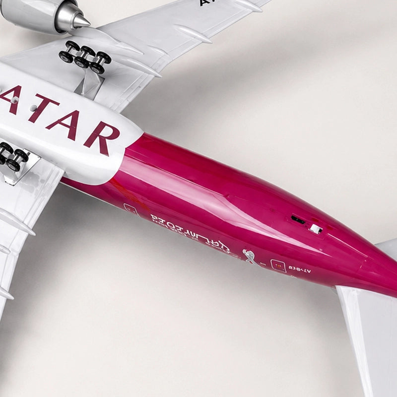 Qatar Airways Boeing 777-300ER World Cup 2022 Edition 1:157 Scale Model