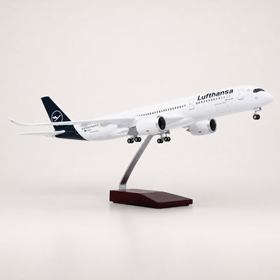 Lufthansa Airbus A350 1:142 Scale Model