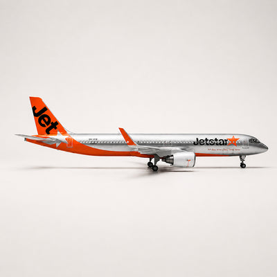 Jetstar Airbus A321neo 1:100 Scale Model