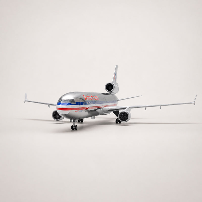 American Airlines McDonnell Douglas MD-11 1:130 Scale Model