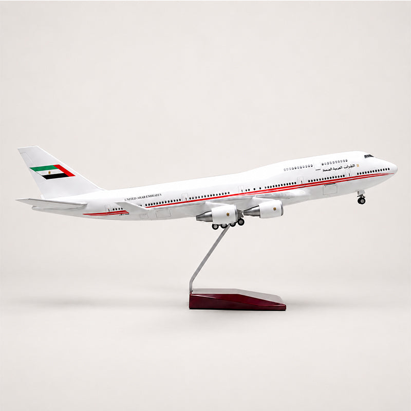 UAE Presidential Flight Boeing 747 1:150 Scale Model
